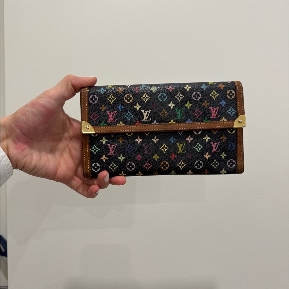 Louis Vuitton Miracami Wallet